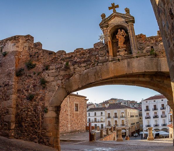 O posicionamento e localização dos telemóveis levaram a um aumento de turistas durante o verão em Cáceres