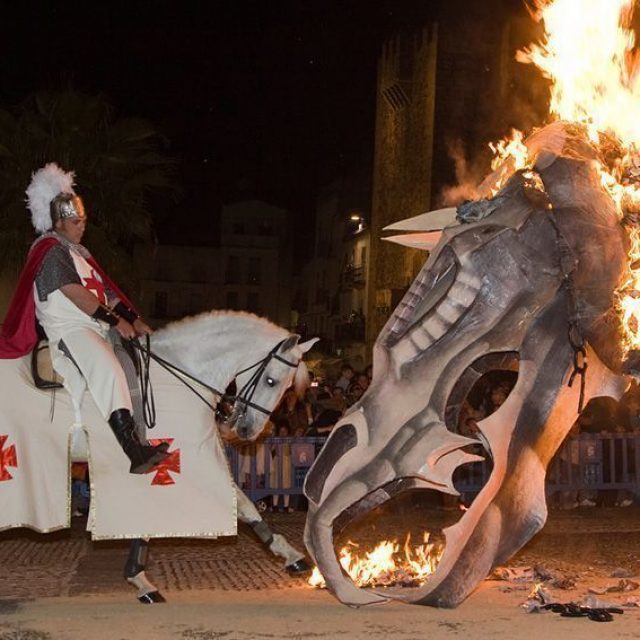 Concurso de Dragones y Cortejo – Fiesta de San Jorge 2019