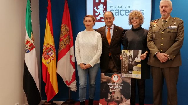 El Club de esgrima San Jorge acogerá la concentración nacional militar de esgrima en Cáceres